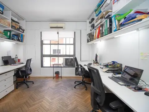 Oficina en Venta en Ciudad Vieja, USD 89.000