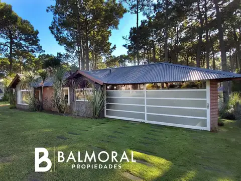 Casa en Alquiler - Zona: Norte Tennis / REF: 8768