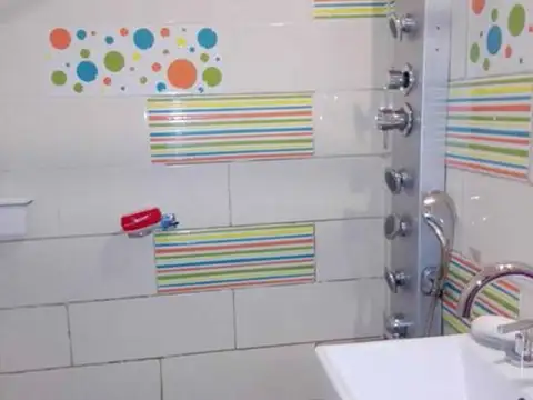 Depto Tipo Casa 4 ambientes con 1 baño