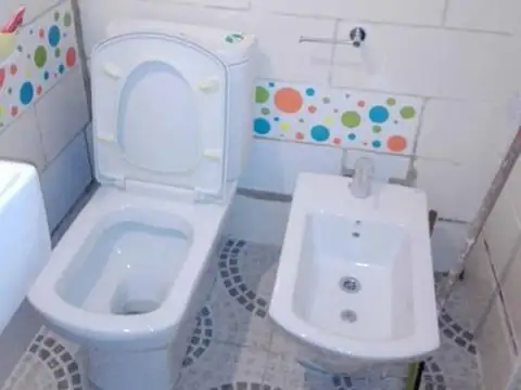 Depto Tipo Casa en Venta 60 años