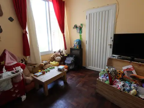 Depto Tipo Casa 3 ambientes con 1 baño