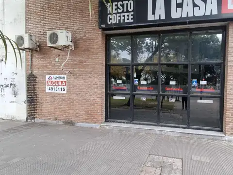 Venta | Icónico Local Comercial | En esquina | Capitán Bermúdez | Barrio Centro