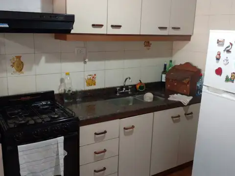 Casa Chalet 4 Ambientes en Venta - Castelar Sur