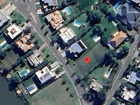 Terreno en Venta 22  mts Frente