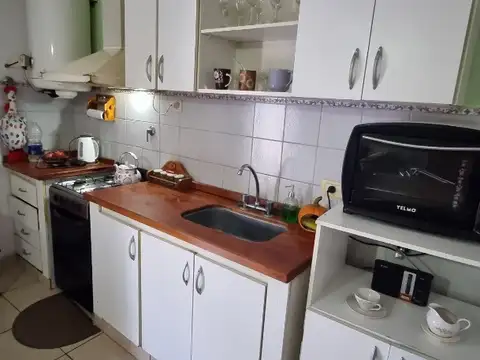 Libertad 700, Piso 1