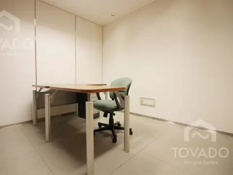 En alquiler! Oficina con seguridad 24hs y cochera en Recoleta!