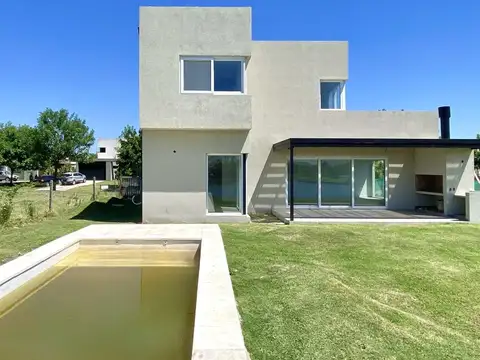 Casa en Venta 1 año