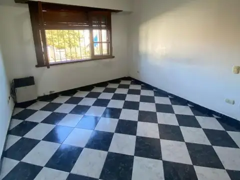 Venta Duplex en block , 7 ambientes,  Mar del Plata