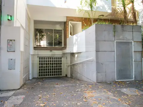 3 de Febrero 24 entre Avenida Centenario y Moreno