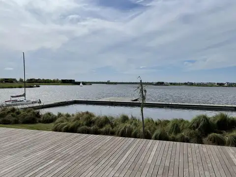 PUERTOS DEL LAGO 1625