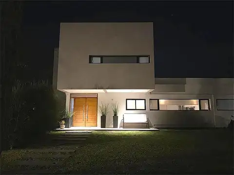 467  e/ E/ 142 y 148