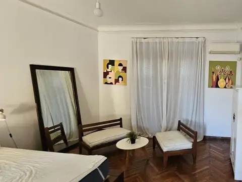 Tucumán  al 800 esquina Esmeralda