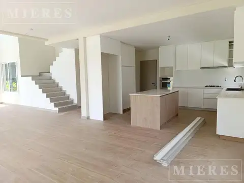 Casa en Carpinchos a la venta, Nordelta
