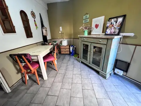 Depto Tipo Casa en Venta de 4 dormitorios