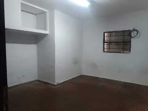 Excelentes oficinas con deposito y terraza, NO PAGA EXPENSAS.