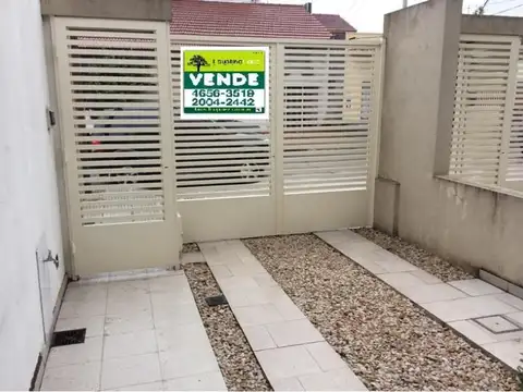 Alfredo L. Palacios 300