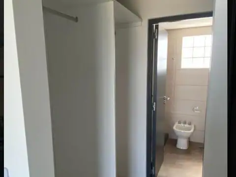 Departamento en Venta en Luis Agote, USD 120.000