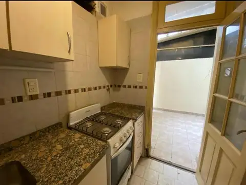 Depto Tipo Casa en Alquiler 60 años