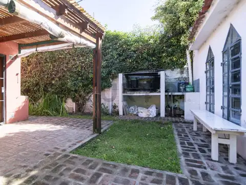 504 entre 11 y 12 1600, Piso 0