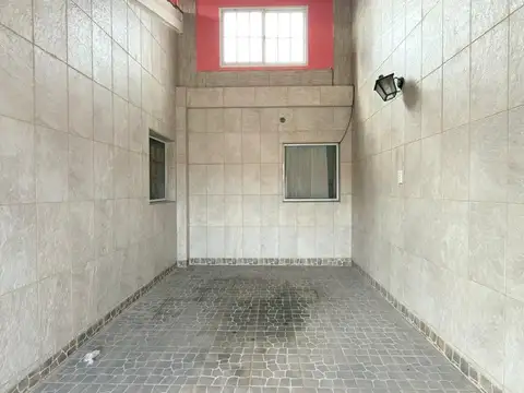 Casa en Venta en Barrio Intersindical, USD 90.000
