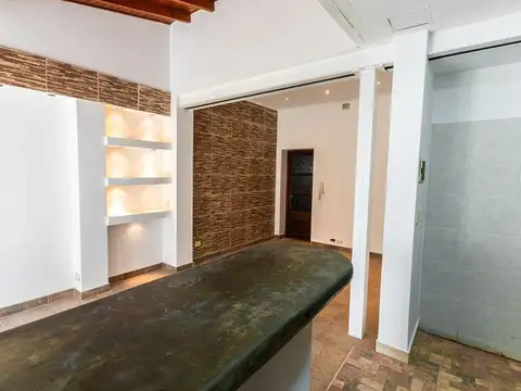 VENTA PH  4 ambientes. JARDÍN y PARRILLA