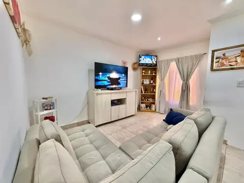 Venta casa 4 amb c/parrilla jardin cochera  Pilar