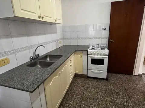 Depto Tipo Casa en Venta de Monoambiente