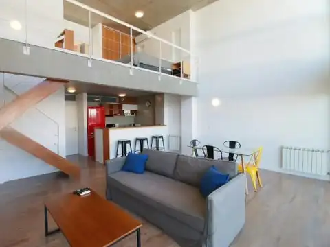 Oficina 2 ambientes con 2 baños