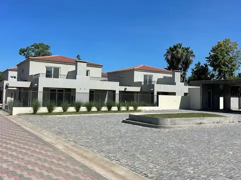 Casa en Venta 1 año