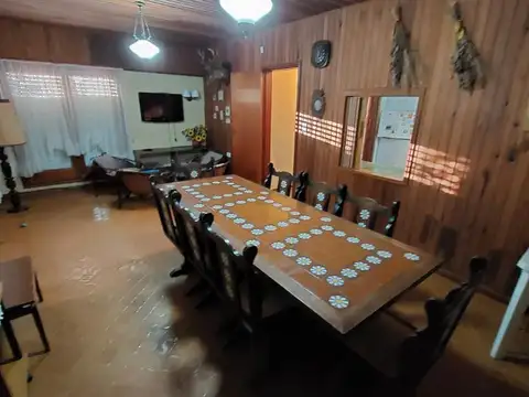 Depto Tipo Casa 7 ambientes con 2 baños