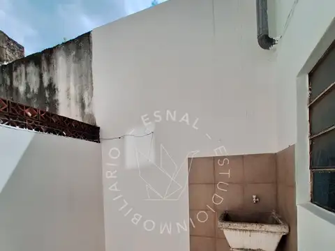 Abasto 1 dormitorio con patio