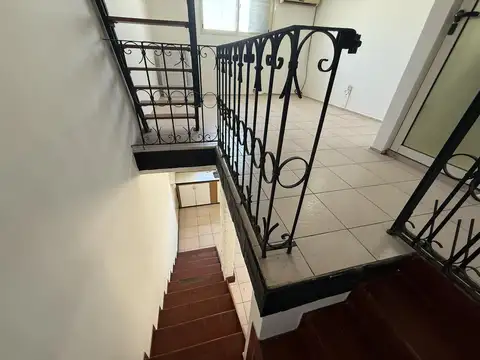 Depto Tipo Casa en Venta de 2 ambientes