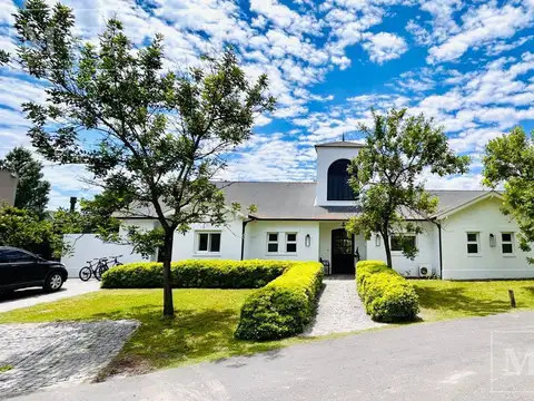 Casa en Alquiler Temporal de 4 dormitorios