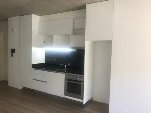 Departamento en Venta en Coghlan, USD 95.000