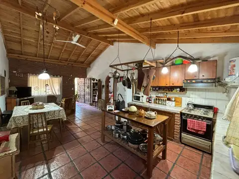 Casa en Venta con 1 cochera