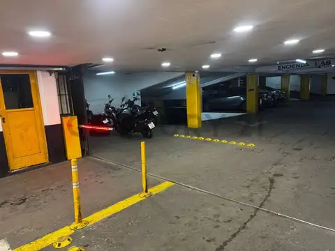 Catamarca 100, Piso 0