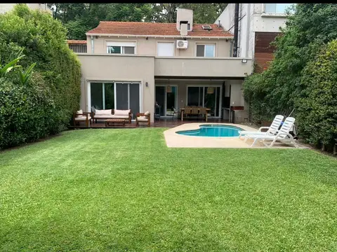 Casa en Las Lomas-Jockey