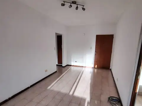 Departamento en Alquiler en Barracas, $ 600.000