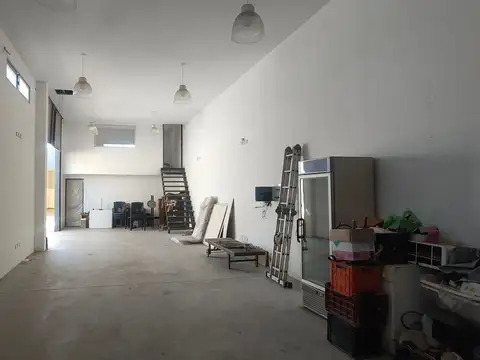 Galpon en Venta en Del Viso, USD 250.000