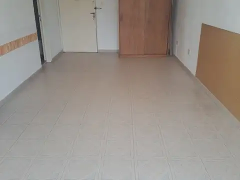 Doctor Enrique Finochietto 400, Piso 9