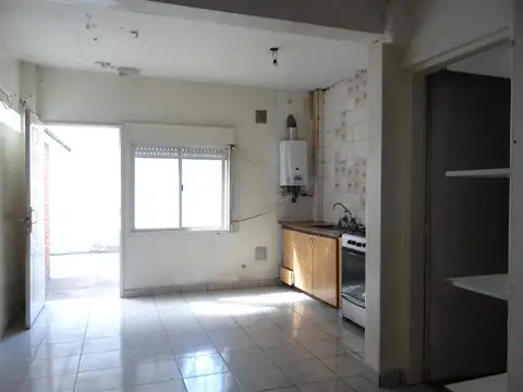 Depto Tipo Casa en Venta en Villa Martelli, USD 140.000