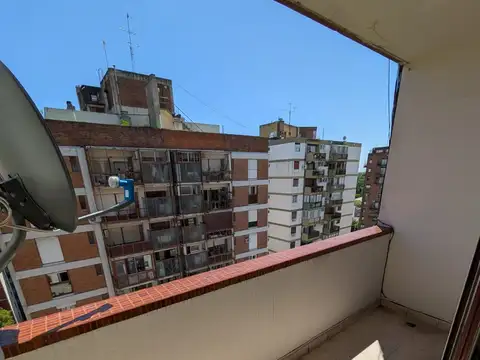 Departamento en Alquiler en Acassuso Vias  /  Santa Fe, USD 900