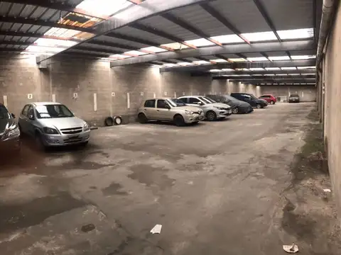 Galpon en Venta en Ramos Mejia, USD 210.000