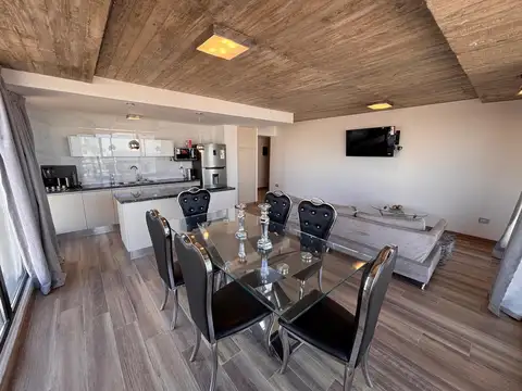 Departamento en Venta en Parque Luro, USD 290.000