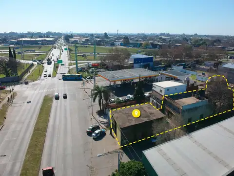 Galpon en Venta 10  mts Frente