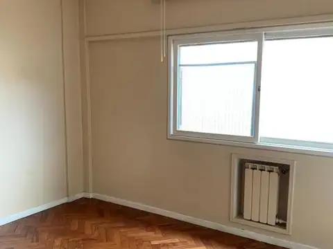 Depto en venta calle Dean Funes al 550, 3 dorm