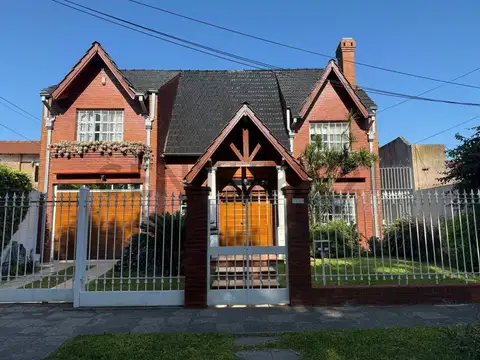 Neuquen 1100, Piso 0