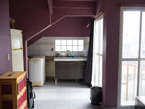Depto Tipo Casa 2 ambientes con 1 baño