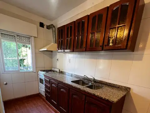 Depto Tipo Casa en Alquiler en Villa Maipu, $ 600.000