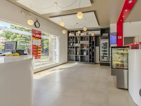 Local en Venta 15 años